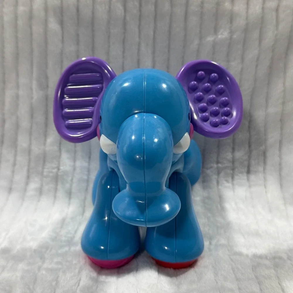 Fisher-Price Amazing Animals Press and Go Elephant Toddler Toy Clicking Head